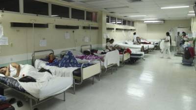 UNIDAD. La sala para atender a los adultos con dengue en el Rivas tiene un mes habilitada. Fotos:J.Gonzales