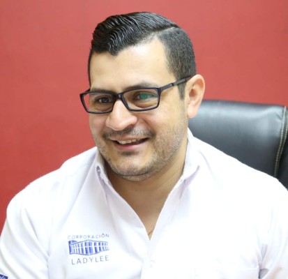 'Malls” rebasan las cifras en pleno arranque de Navidad