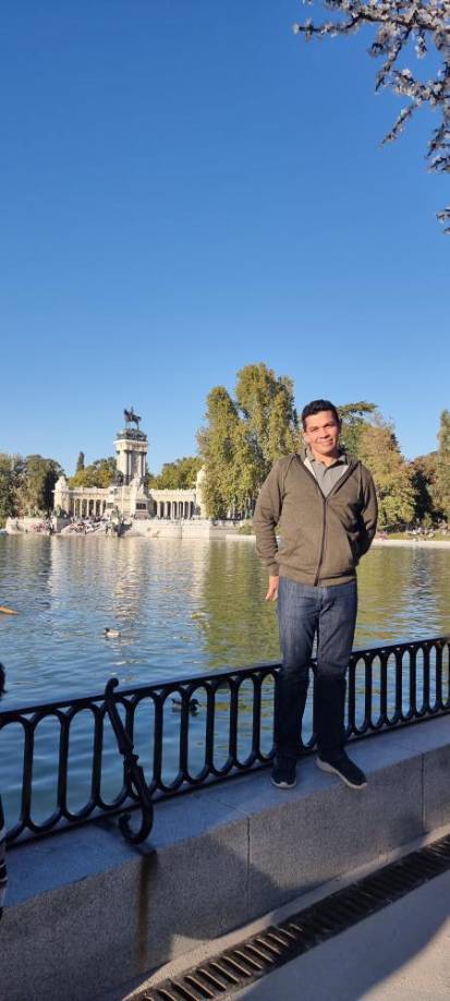 “Él era una gran persona, con un hermoso corazón, un gran hombre. Todo un ejemplo”, puntualizó Claudia, quien se aferra a los bonitos momentos de su único hermano varón.