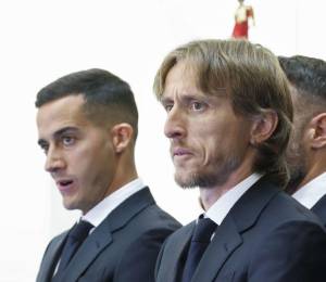 Luka Modric tiene en vilo a los aficionados del Real Madrid.