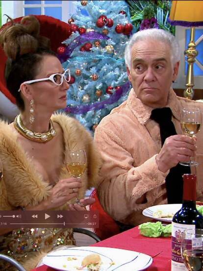 Juan Verduzco será recordado por uno de sus papeles más destacados y amados en la comedia de México, se trata de“Don Camerino” en la serie La Familia P. Luche.