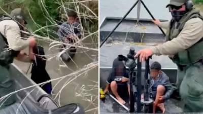 “Ayer, mientras patrullaban el río, nuestros agentes rescataron a estos dos niños hondureños”, dice un video de Migración.