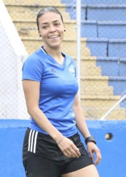 Melissa y Shirley han participado en las ediciones de 2016 (Jordania) y 2018 (Uruguay) del Mundial Fe­menino Sub-17, así como en Papúa Nue­va Guinea en 2016 y 2018 en Bretaña del Mundial Femenino Sub-20.