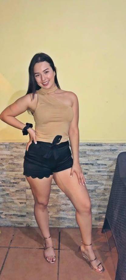 Daniella cuenta con 22 años de edad y ha sido conquistada por el destacado jugador Kervin Arriaga.