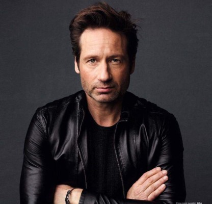 David Duchovny vuelve junto a su exmujer   