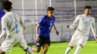 Hondureños y salvadoreños se enfrentaron en México por la jornada 2 del Premundial Sub-20 de Concacaf.