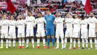 Real Madrid ha tenido una temporada para el olvido y tras el regreso de Zidane se avecina una barrida en el club madridista. Hoy el Diario Marca de España ha revelado la lista de jugadores que se irán del equipo blanco; habrán varias sorpresas.