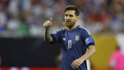 Messi sigue metiéndose en la historia del fútbol.