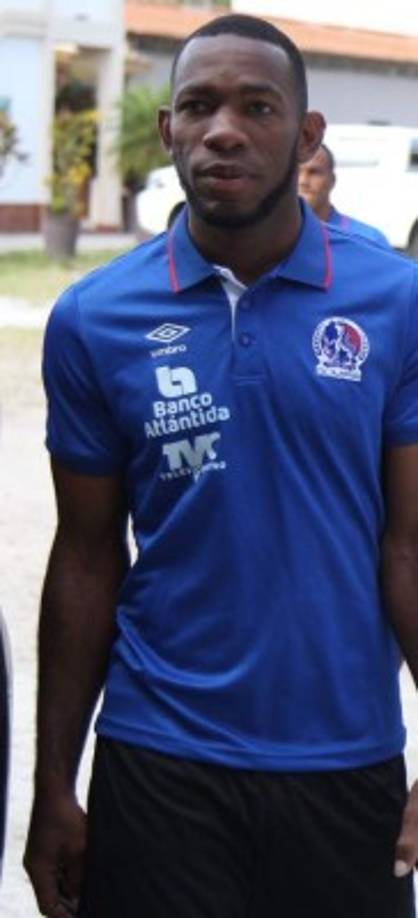 Jairo Róchez: Todo indica que el delantero sería cedido por el Olimpia a otro club de la Liga Nacional. Hace unas semanas llegó al club procedente de la UPNFM y no se descarta que vuelva al club universitario.