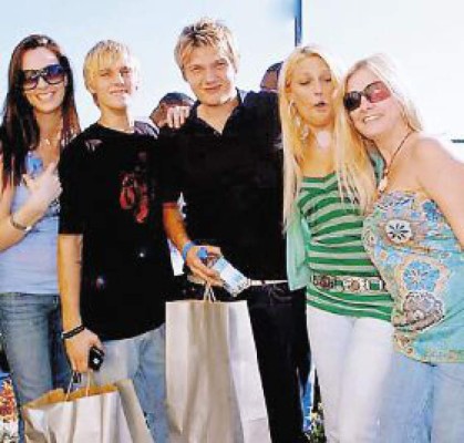 La vida de Nick y Aaron Carter en directo