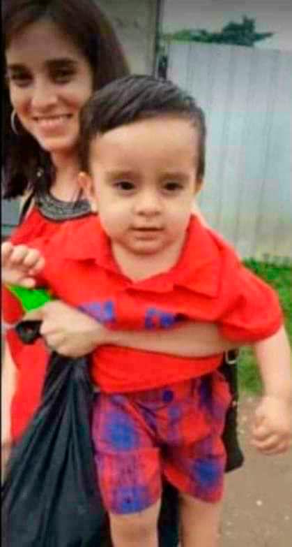 Esposos y su bebé mueren en accidente