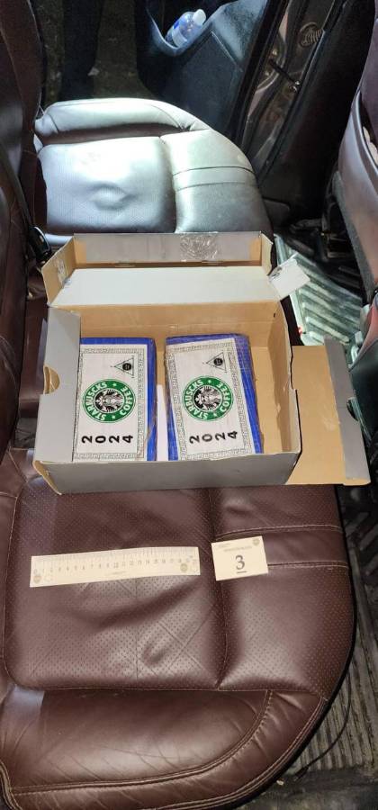 La droga decomisada a los sujetos.