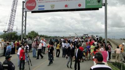 A los actos de clausura de la reparación del Amistad asistieron funcionarios de la alcaldía, Gobierno central y de Japón.