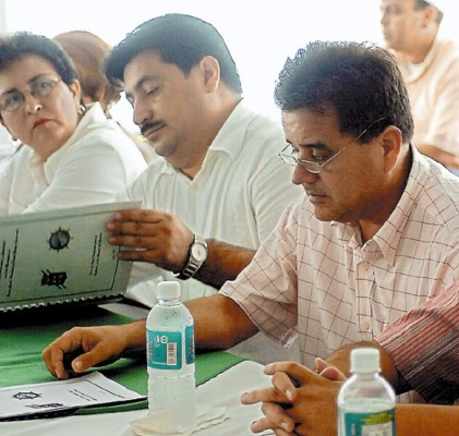 Ediles fortalecen la hermandad