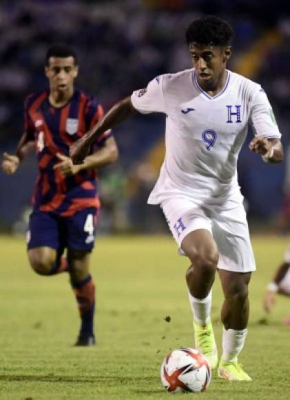 Antony 'Choco' Lozano - El delantero del Cádiz de la Liga Española empezó la eliminatoria sin ser uniformado ante Canadá, jugó los 90 minutos contra El Salvador y también fue titular frente a Estados Unidos, pero salió en el inicio del segundo tiempo. El atacante se fue en blanco en los tres compromisos y poco pudo aportar.