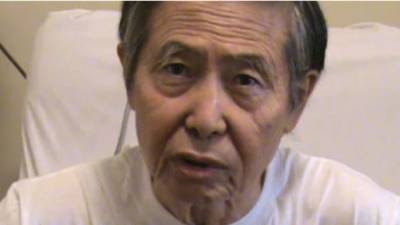 Alberto Fujimori, fue hospitalizado ayer tras perder la sensibilidad en un brazo como consecuencia de un accidente cerebrovascular temporal.
