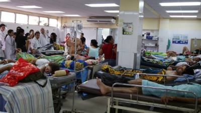 La única parte habilitada de la sala de emergencias del hospital Mario Catarino Rivas está llena.