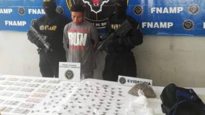 El detenido supuestamente es un sicario de la banda delictiva Los Aguacates.