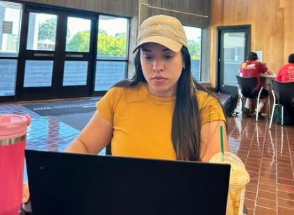 Hispana iba a cita de Migración en California y terminó detenida por ICE