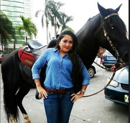 Mujer embarazada muere al recibir balazo