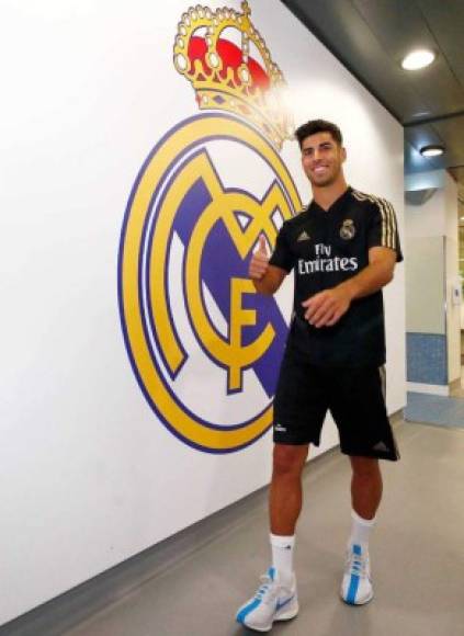 “Nueva temporada. A por nuevos retos. Con muchas ganas de empezar a trabajar al máximo”, escribió Marco Asensio en su cuenta de Instagram. El español se mostró feliz por volver a compartir con sus compañeros.