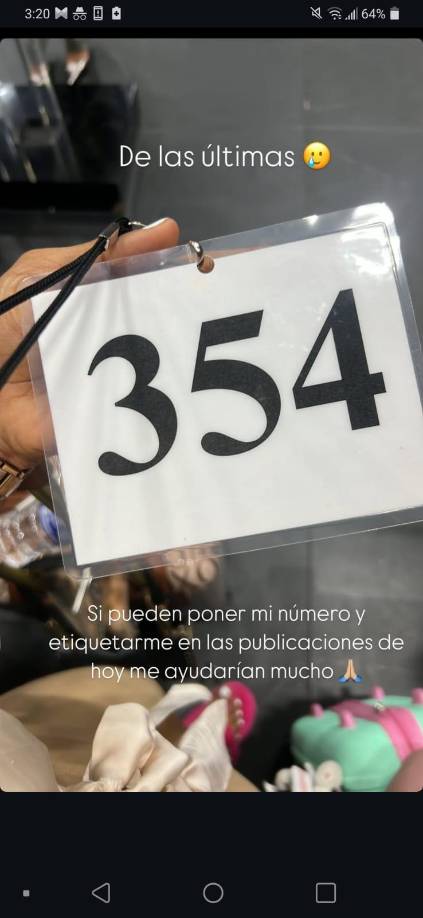 En sus publicaciones de Instagram, Espinoza posteó que es el número 354 en la lista de audiciones, también pidió la colaboración a sus seguidores para que pongan su número y la etiqueten en las publicaciones. 