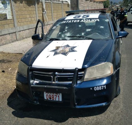 Emboscada contra convoy policial deja 13 muertos en México