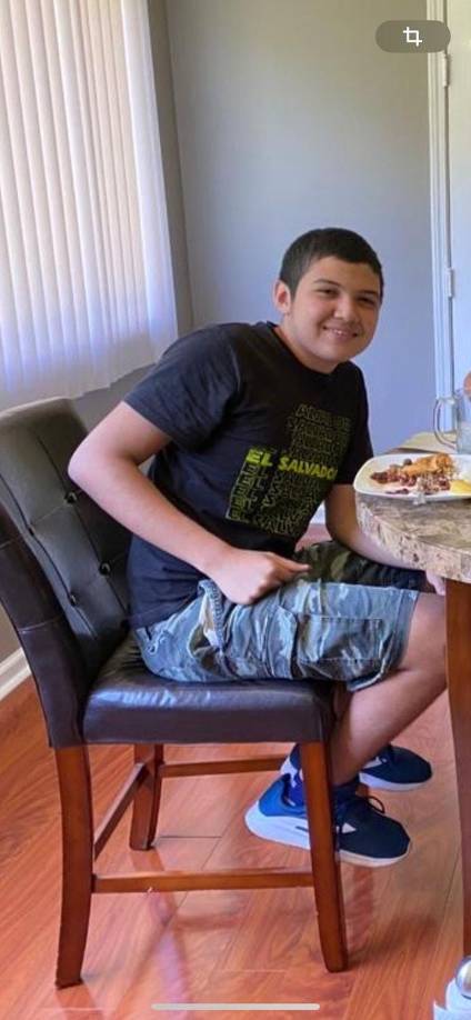 Jacson era muy trabajador y muy querido no solo por sus familiares y amigos, sino por la empresa en la que trabajaba.