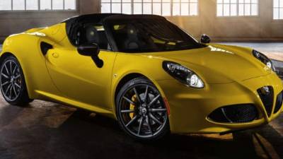 Alfa Romeo 4C Spider 2015