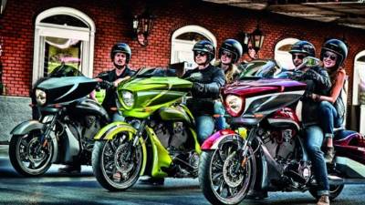 Tres de las cuatro versiones de la Magnum Victory 2015