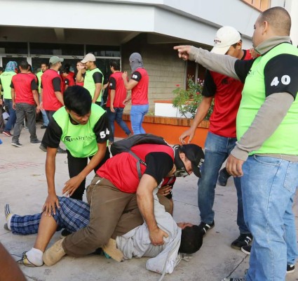 Salvajismo en la Unah agrava crisis de dos meses