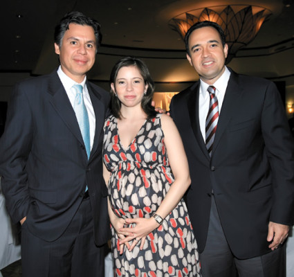 Más honores para José Rafael Ferrari