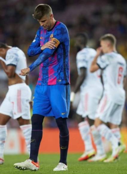 La tristeza era evidente en Gerard Piqué tras el final del juego.