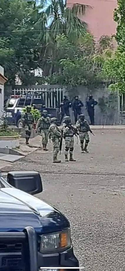 Washington acusa al “Nini” de ser líder de seguridad de los “Chapitos” y de traficar, como parte del cártel de Sinaloa, “masivos” flujos de fentanilo, una <b>droga</b> que mató a decenas de miles de estadounidenses en 2022 y cuyo combate considera un “desafío mundial”.