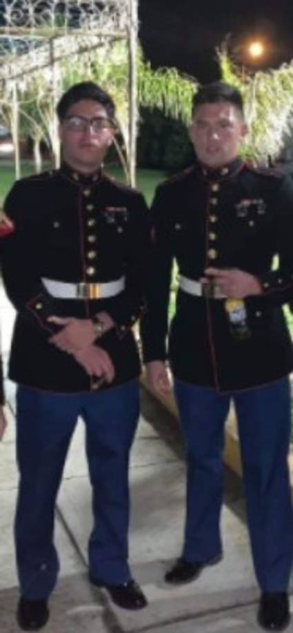 Sánchez ayudaba en los esfuerzos de evacuación en el aeropuerto cuando el atacante suicida detonó unas 25 libras de explosivos, cargados con metralla, hacia la zona de salida.