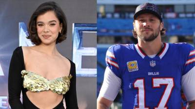 La actriz Hailee Steinfeld y Josh Allen, mariscal de campo de los Buffalo Bills.