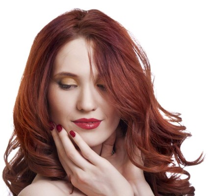 Utilizar tintes capilares no es perjudicial para la salud siempre que se haga de forma adecuada.