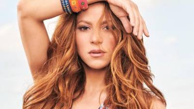 De acuerdo con fuentes cercanas a la cantante, Shakira ha buscado ayuda psicológica para superar este episodio en su vida.