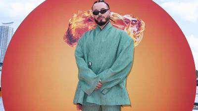 El cantante colombiano J Balvin lanza “Rio”