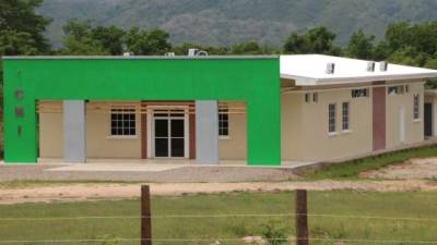 Así lucen las instalaciones del materno infantil de El Negrito, Yoro. Será inaugurado este mes. fotos: Efraín Molina.