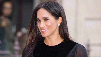 La duquesa de Sussex no se libra de las críticas cada vez que se aparece en público y su reciente presentación en solo, que por cierto fue la primera, no ha sido la excepción.