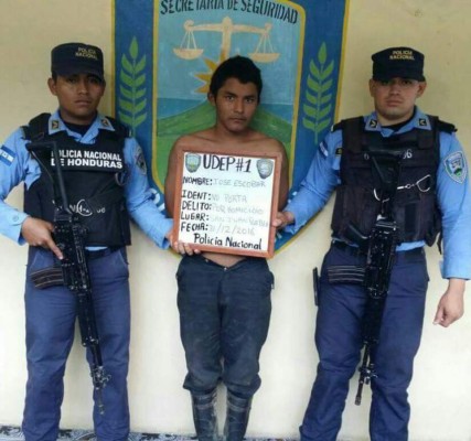 Asesinan a joven acusado de matar a su papá en Atlántida