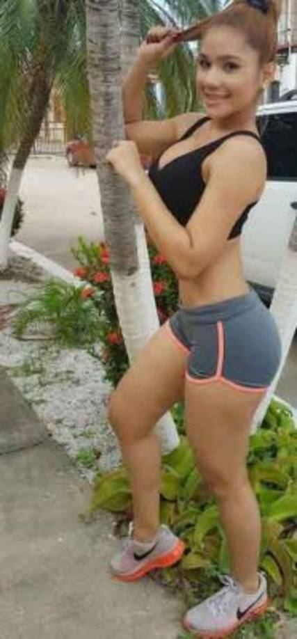 Cecilia Lanada: Una linda bailarina que fue conquistada por el mediocampista Deiby Flores del Motagua.