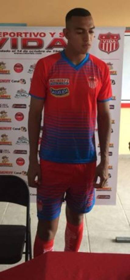 Devron García: El mediocampista de contención no sigue en el Real España y ahora a jugar cedido a préstamo en el Vida de La Ceiba. Foto Óscar Lanza.