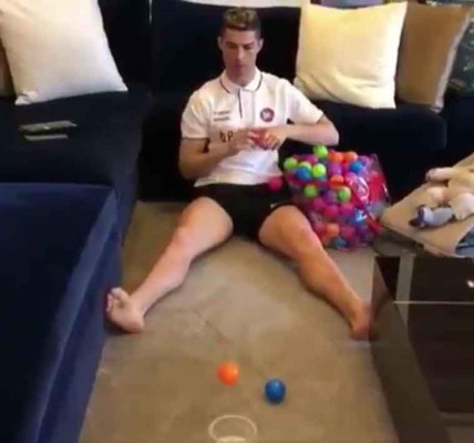 Video: Así se relaja Cristiano Ronaldo a horas del duelo ante PSG