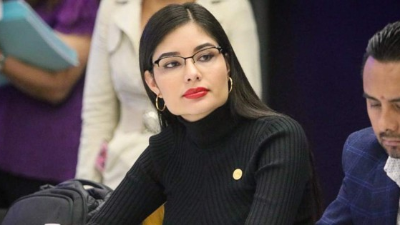 La guapa diputada Geraldine Ponce sigue dando de que hablar. Esta vez causó revuelo en redes sociales tras publicar una fotografía.