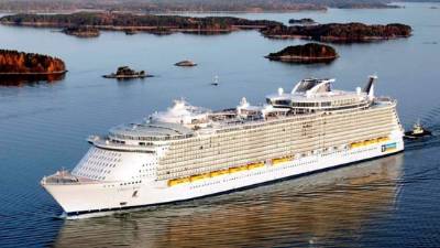 La compañía de cruceros Royal Caribbean se sumó a otras grandes del sector.