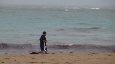 La depresión tropical Veintisiete se formó este lunes en el Atlántico a unos 720 millas (1.155 km) al sureste de las islas Bermudas.