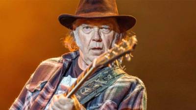 El músico canadiense Neil Young.