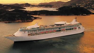 La multimillonaria industria de los cruceros depende del turismo para subsistir.